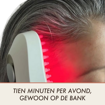 De borstel in gebruik op de hoofdhuid, tien minuten per avond